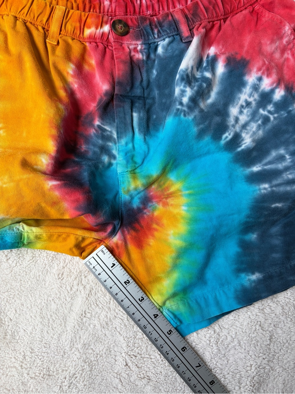chubbies Multicolor Tie-Dye Shorts Men Size XL - Picture 5 of 6